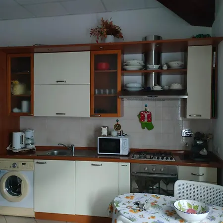 Vanessa Apartment *